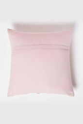 Homescapes Floral Daisy Tufted Cotton Cushion in Lilac - Size: 45 cm x 45 cm - thumbnail 3