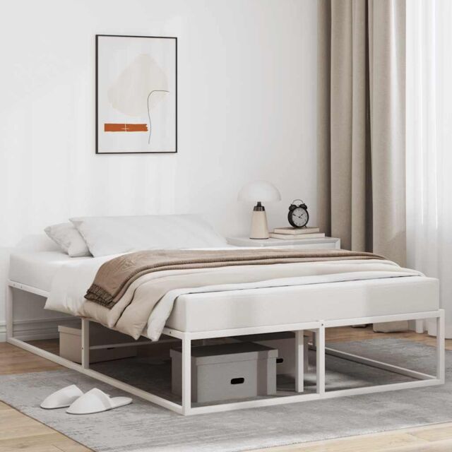 Berkfield Home Bed Frame without Mattress White 120x200 cm Metal - Size: Small Double - image 1