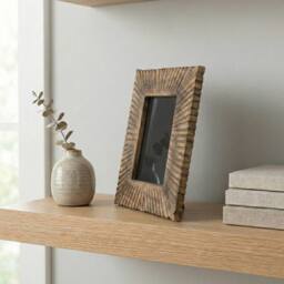 Garden Greatness Wooden Striked Polished Photo Frame in Brown - Size: 1 Pack - thumbnail 2