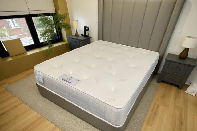 Knight Sleep Avant Luxury open Coil Mattress in White - Size: Small Single - image 1