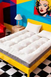 Living and Home 10cm Thickness Plush Mattress Topper in White - Size: Super King - thumbnail 2