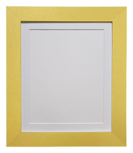 Frames & Mirrors 4U Metro Gold Frame with White Mount for Image Size 12 x 8 Inch - image 1