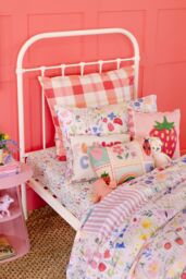 Wee Blue Bell Women's 'Secret Garden' Fitted Sheet in Pink - Size: Single