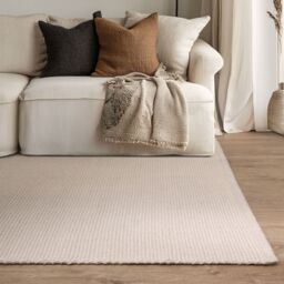 The Rug Shop UK Cream Modern Easy to clean Hand Made Plain Area Rug - Size: 200 cm x 290 cm - thumbnail 1