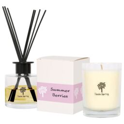 Nicola Spring 160g Soy Wax Scented Candle & Reed Diffuser Set - Summer Berries in Clear - thumbnail 1