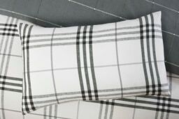 Rapport Home Harris Check Microfibre Duvet Cover Set with Pillowcase in Grey - Size: King - thumbnail 2