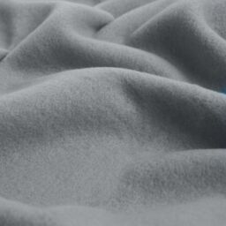 OHS Wholesale 10 Pack Plain Fleece Blanket Sofa Throw Joblot in Silver - Size: 120 cm x 150 cm - thumbnail 4