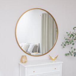 Melody Maison Extra Large Round Gold Wall Mirror 120cm X 120cm (1.2 M X 1.2 M) in Metallic Gold - Size: 120 cm X 120 cm - thumbnail 2