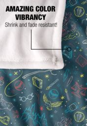 Warner Brothers Harry Potter Magical Pattern Blanket 152 x 127 cm in White - thumbnail 4