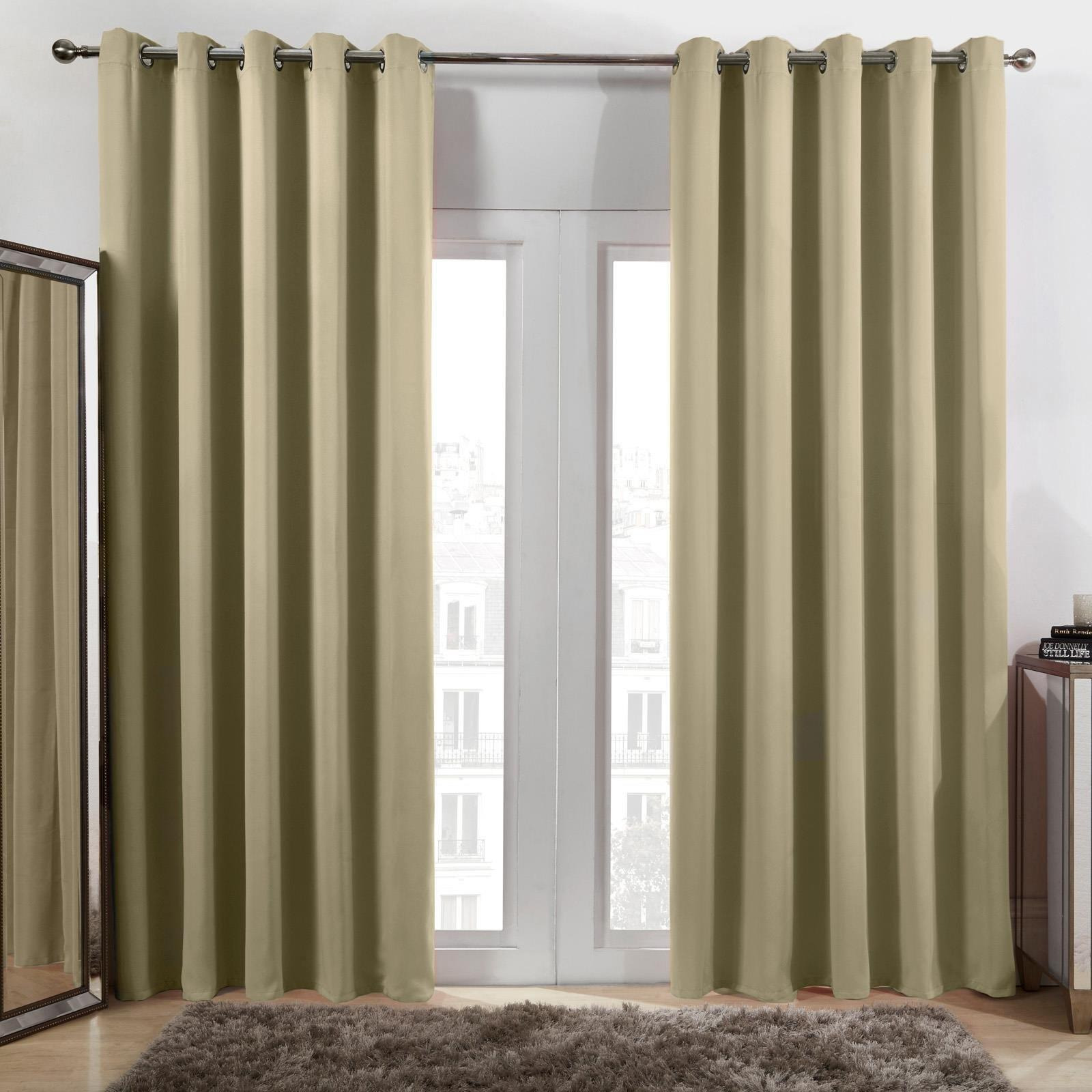 Pair of Thermal Ready Made Eyelet Blackout Curtains - image 1
