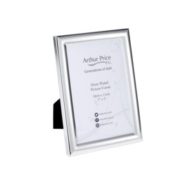 'Plain' Silver Plated Photo Frame 7 x 5 Inch With 6 x 4 Inch Aperture Size