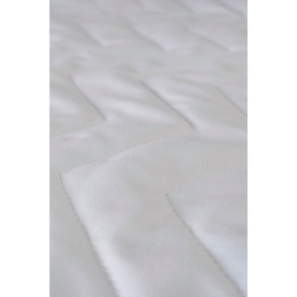 Waterproof Quilted Mattress Protector - thumbnail 3