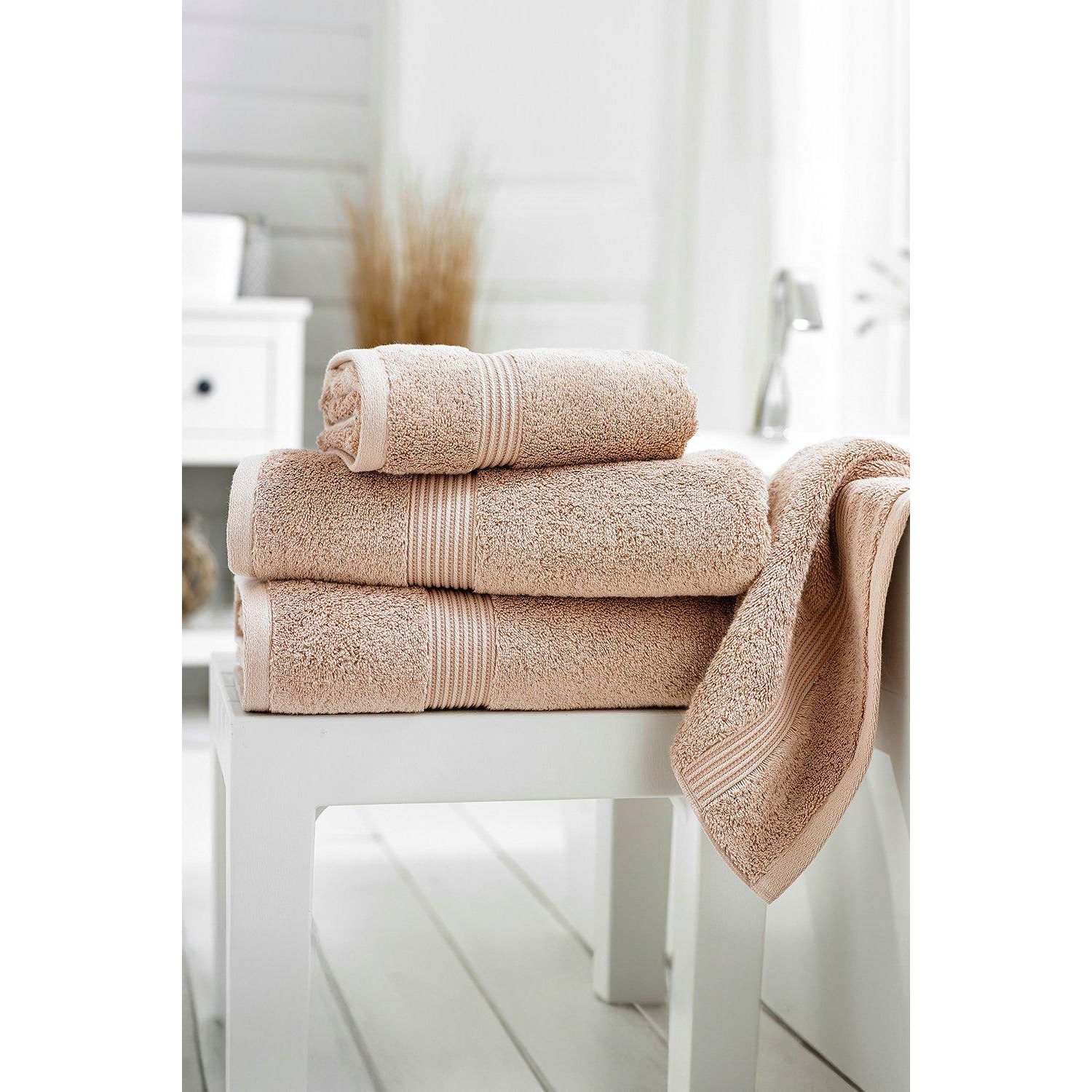 Sanctuary 650gsm Supreme Combed Cotton Towels - image 1
