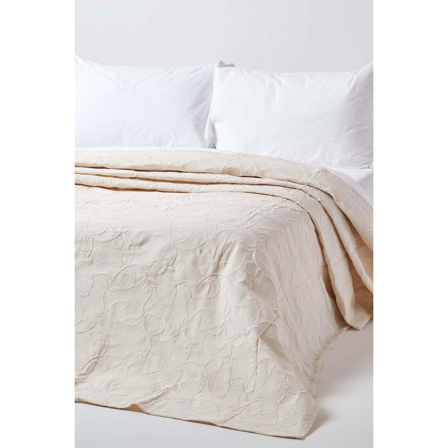 Cotton Rich Floral Pattern Bedspread - image 1