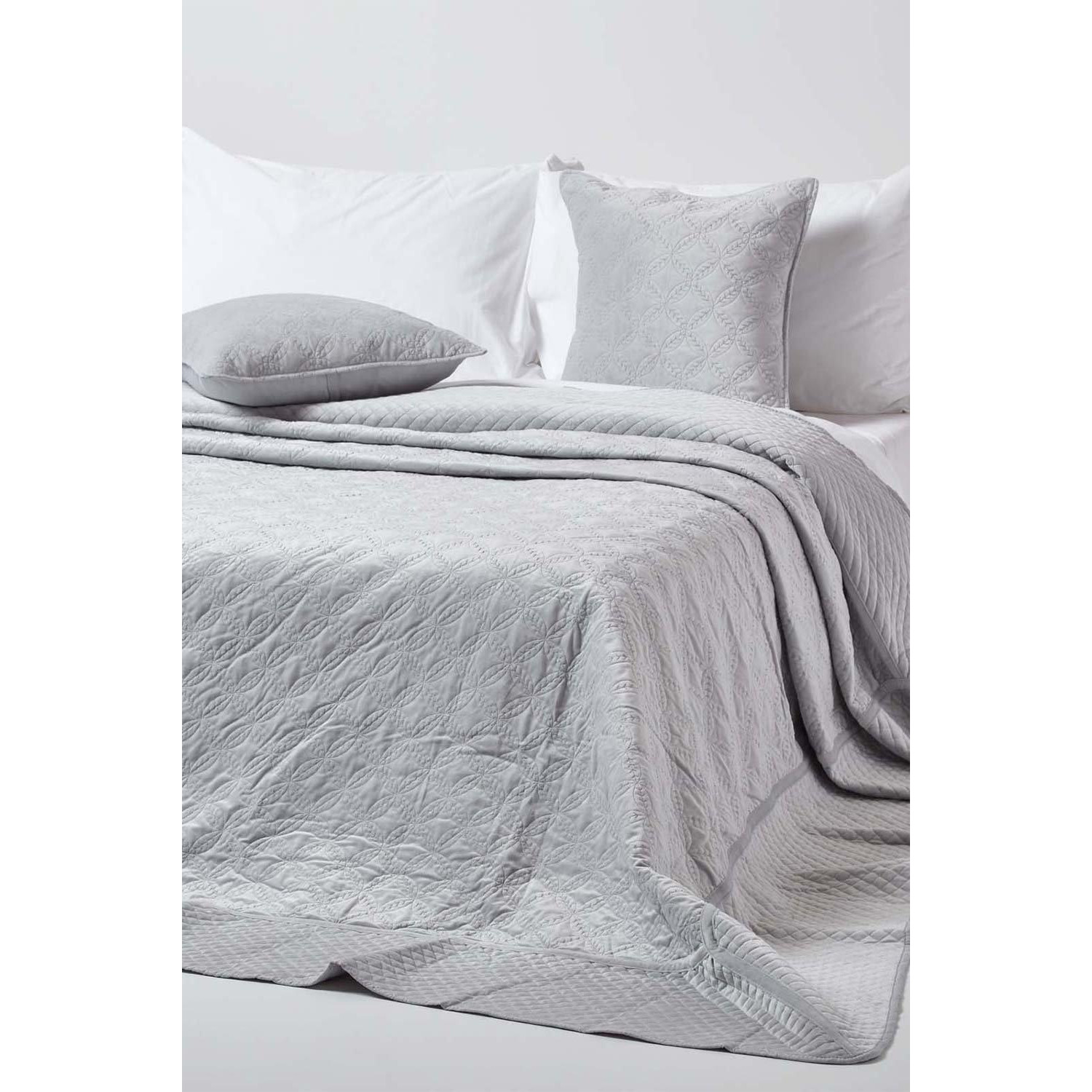 Luxury Quilted Velvet Bedspread Geometric Pattern Throw - image 1