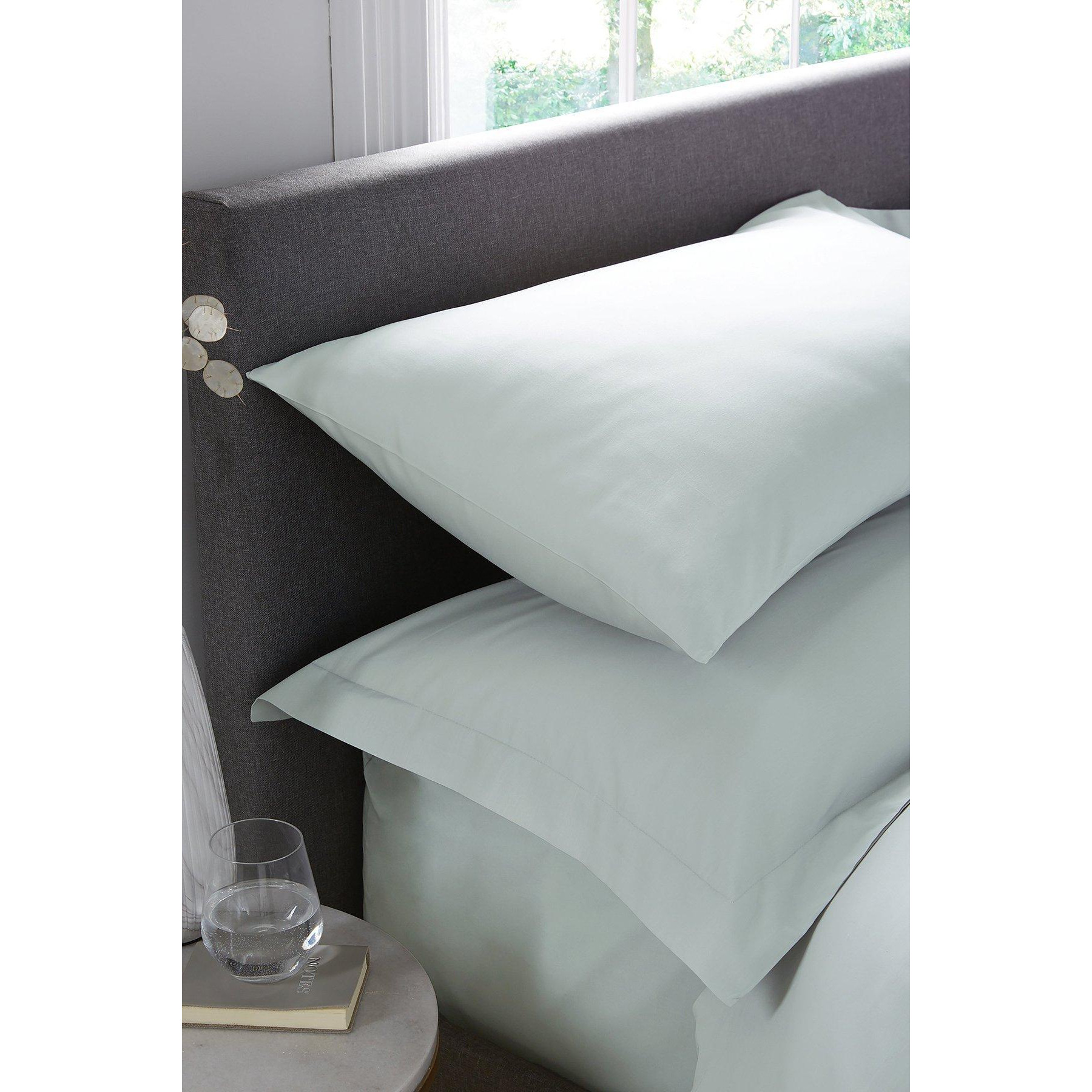 'Plain Dyed' Soft Touch Pair of Housewife Pillowcases - image 1