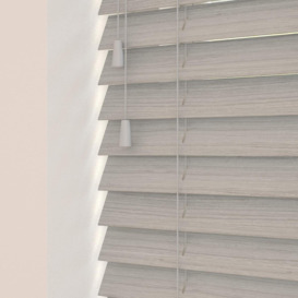 Wooden Venetian Blinds With Strings River Oak