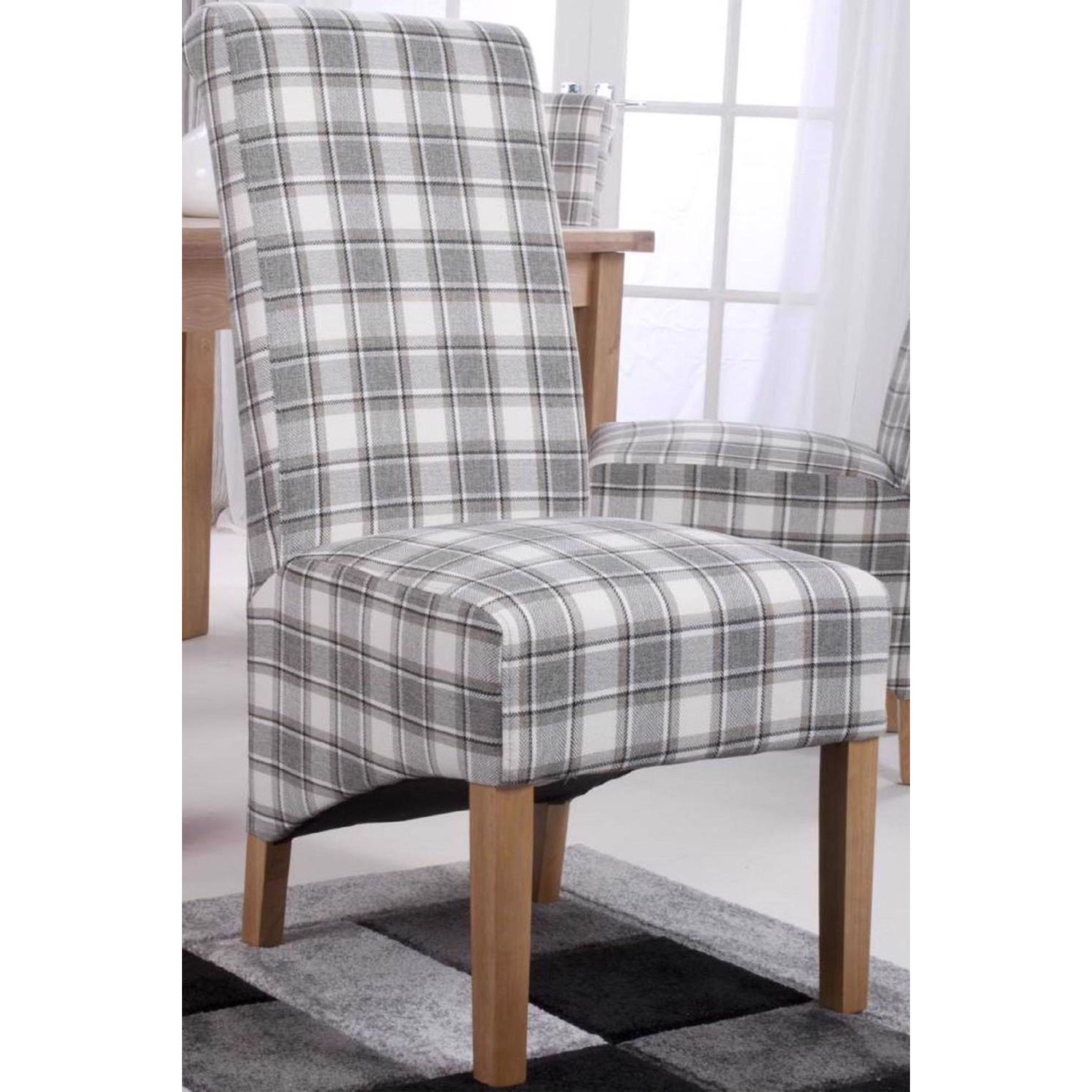 Set Of 2 Cappucino Check Herringbone Dining Chairs With Solid Wooden Legs