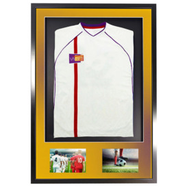 3D + Double Aperture Mounted Sports Shirt Display Frame with Black Frame and Gold Mount 59.4 x 84cm