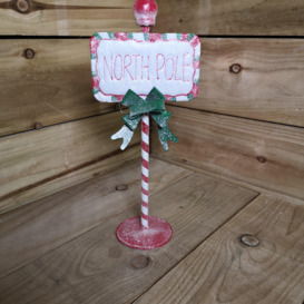 33cm North Pole Christmas Decoration Novelty Sign in Candy Cane Design - thumbnail 3