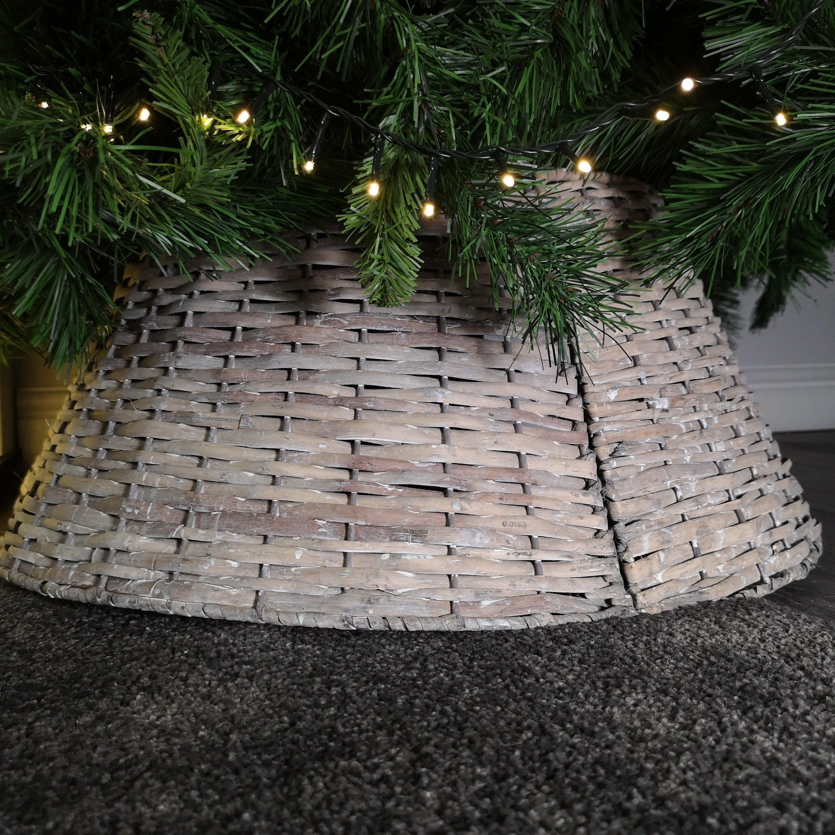 28/70cm Everlands KD Willow Christmas Tree Skirt Wicker Rattan - Large Grey Wash - image 1