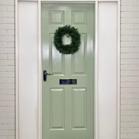 "50cm (18"") Colorado Christmas Door Wreath in Plain Green" - thumbnail 2