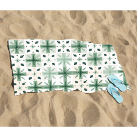 Christmas Quilting Squares, Green And White, Geometric Beach Towel - thumbnail 2