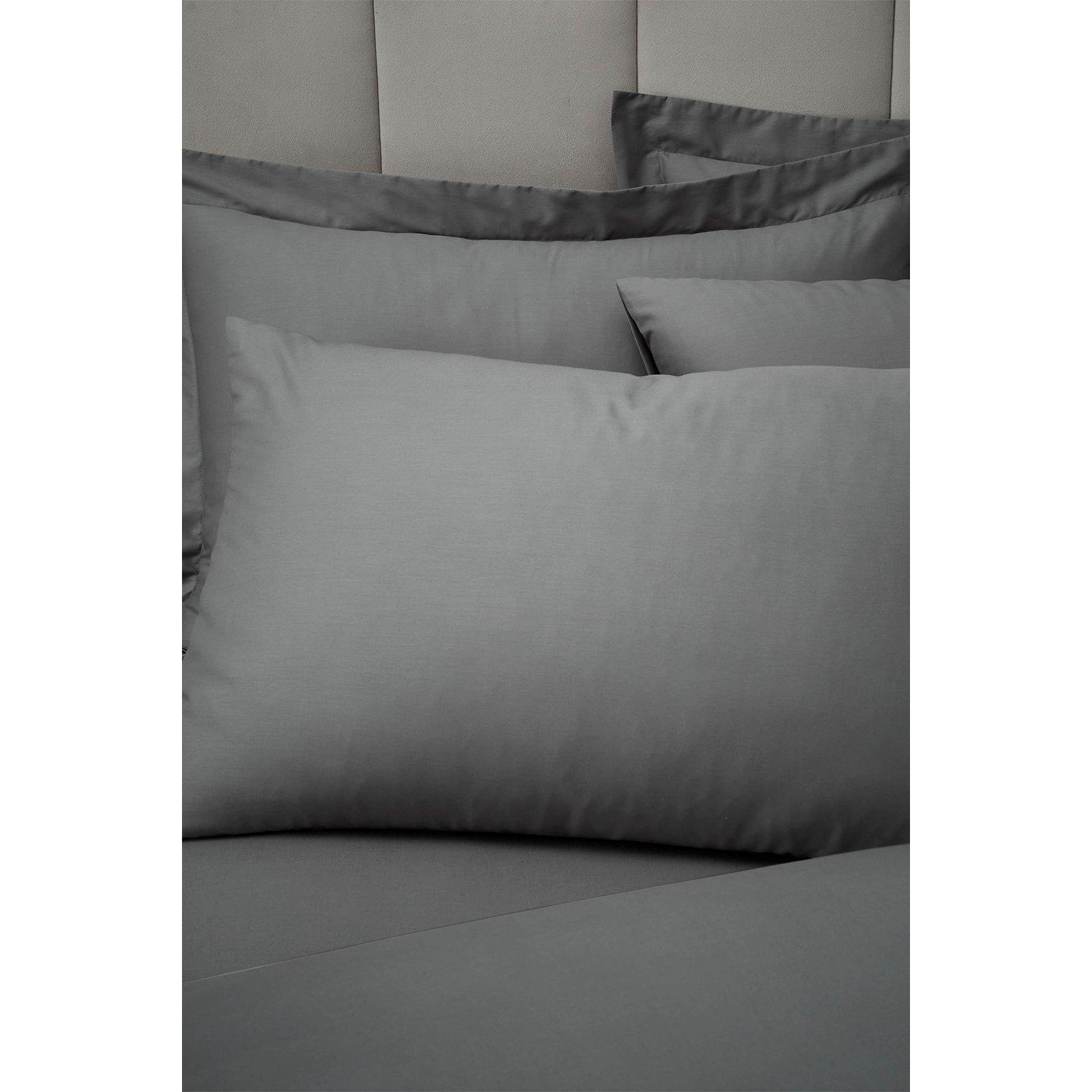 '180 Thread Count Egyptian Cotton' Standard Pillowcase Pair - image 1