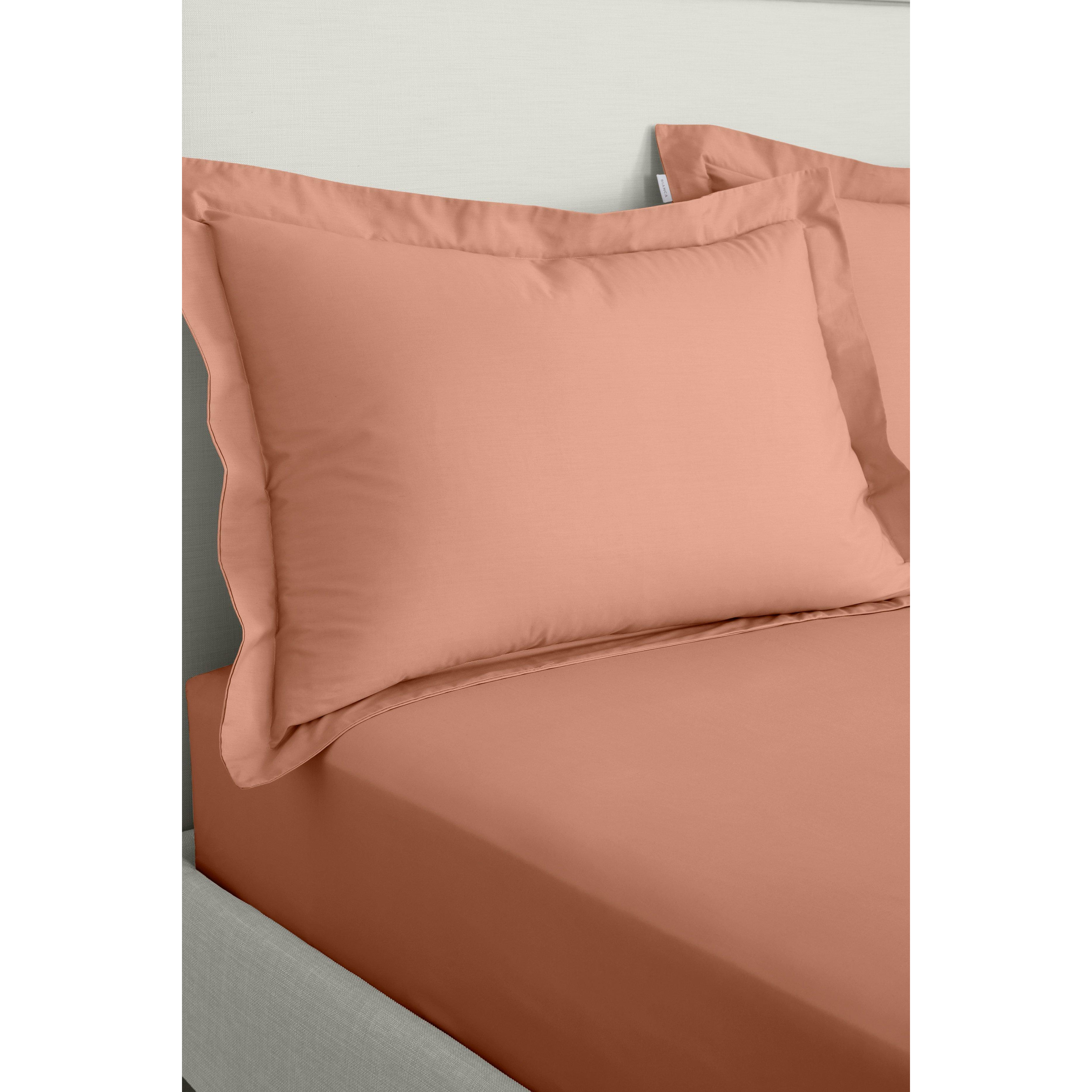 '200 Thread Count Cotton Percale' Oxford Pillowcases - image 1