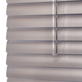 Aluminium Silver Venetian Window Blinds with Fixings - thumbnail 3