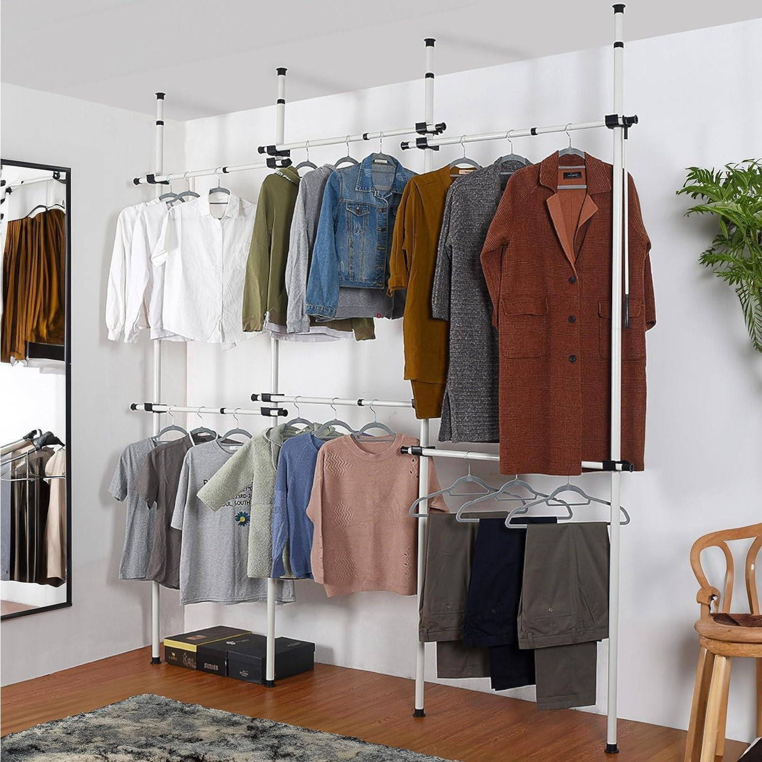 Wardrobe Triple Telescopic Organise Hanging Rail Clothes Rack Adjustable Storage - image 1