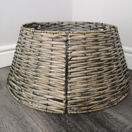 48/70cm Samuel Alexander KD Willow Christmas Tree Skirt Wicker Rattan- Large Natural - thumbnail 2