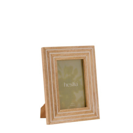 "Natural Wood Striped Photo Frame 4"" x 6"""