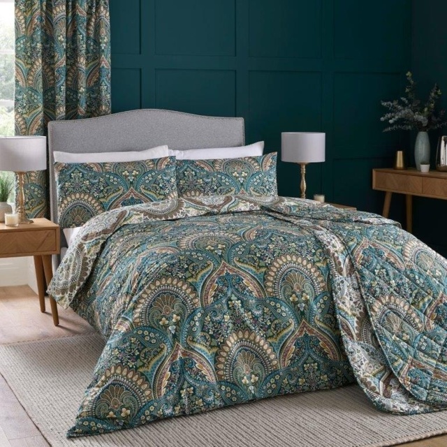 Dreams and Drapes Design Palais Quilted Bedspread 230x195cm - Teal - image 1