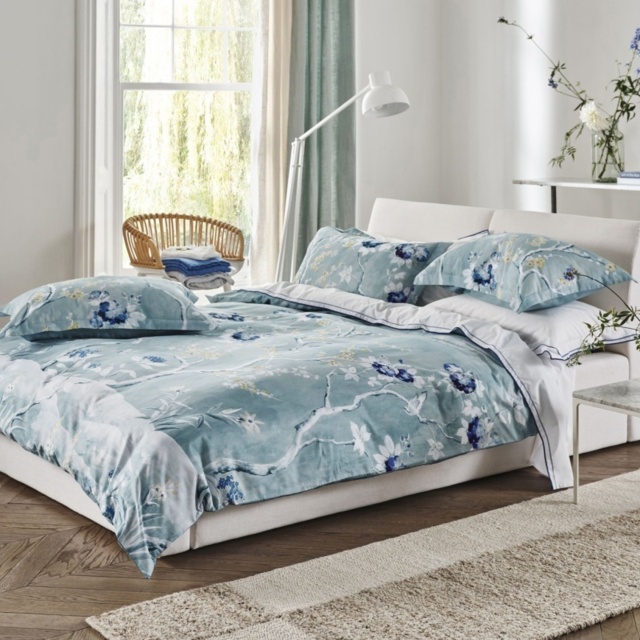 Designers Guild Manohari Duvet Set - Blue - King - image 1