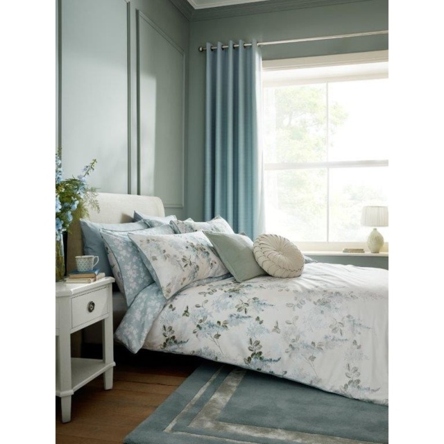 Laura Ashley Mirabelle Duvet Set - Pale Seaspray - Single - image 1