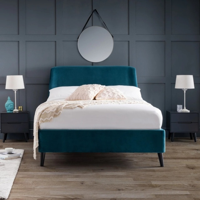 Julian Bowen Frida Curved Velvet Bed - Teal - 135cm Double
