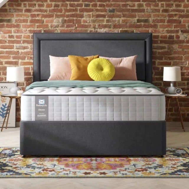 Sealy Riley Mattress and Divan Set - 135cm Double - No Drawers - image 1