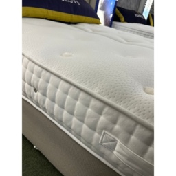 Highgrove Wilton Pocket Sprung Soft Mattress - Single - 90cm x 190cm - thumbnail 2