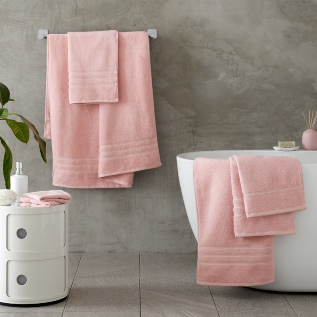 Catherine Lansfield Zero Twist Towel - Pink - Hand Towel - image 1
