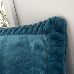 Catherine Lansfield Velvet and Fur Cushion Teal - thumbnail 4
