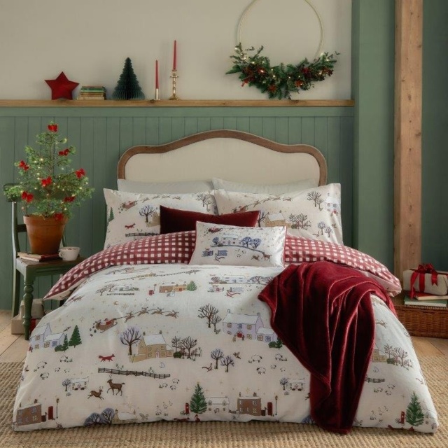 Furn Cotswold Christmas Duvet Set - Cream/Burgundy - King - image 1
