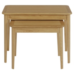 Hardwick Oak Nest Of Tables - thumbnail 2