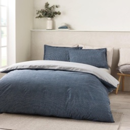 Catherine Lansfield Oxford Pinstripe Duvet Set - Navy - Double - thumbnail 2