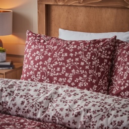 Catherine Lansfield Brushed Grace Floral Leaf Duvet Set - Red - Single - thumbnail 3