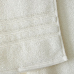 Catherine Lansfield Zero Twist Towels - Cream - Face Cloth - thumbnail 3
