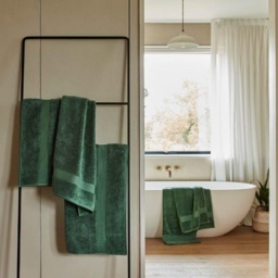 Christy Supreme Towel - Spruce Green - Sheet - thumbnail 1