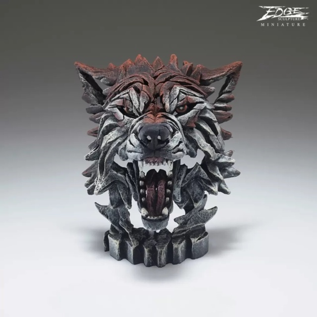 Edge Wolf Bust Miniature Sculpture - image 1
