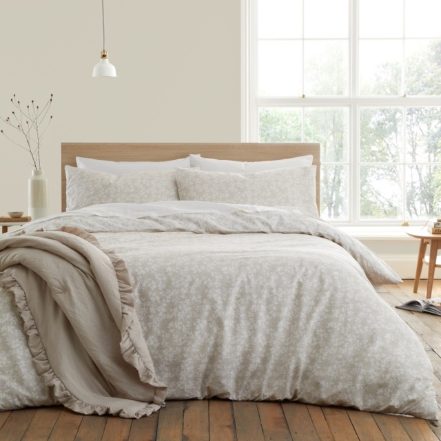 Bianca Shadow Leaves Duvet Cover Set - Natural - Single - image 1
