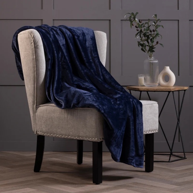 Heat Holder Fleece Blanket/Throw - Navy - image 1